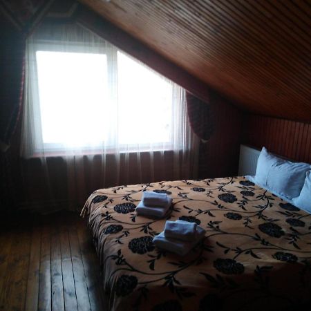 Guest House Lviv Kültér fotó