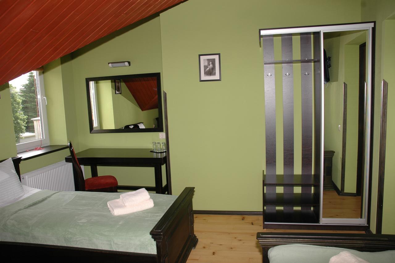 Guest House Lviv Kültér fotó