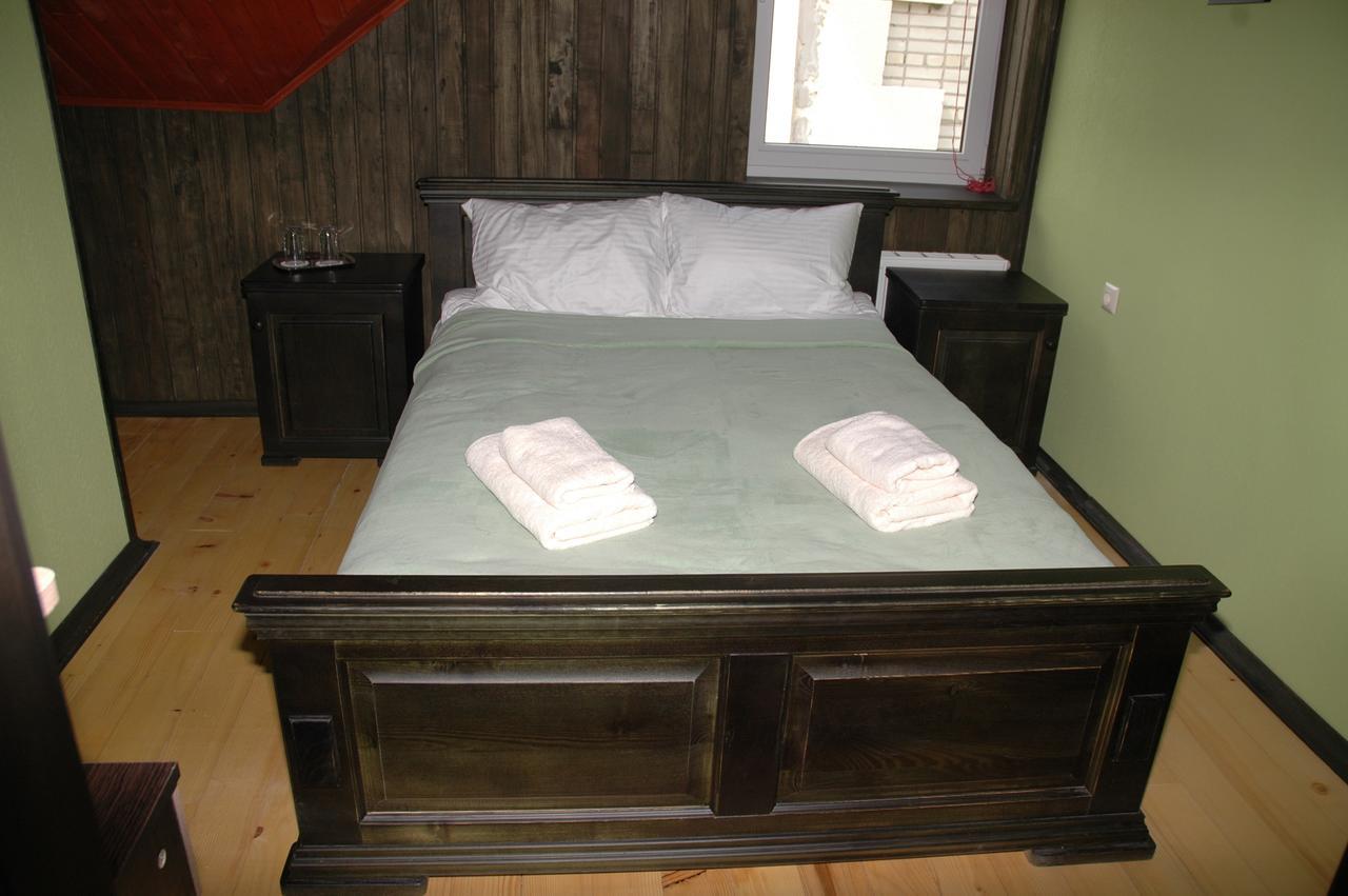 Guest House Lviv Kültér fotó