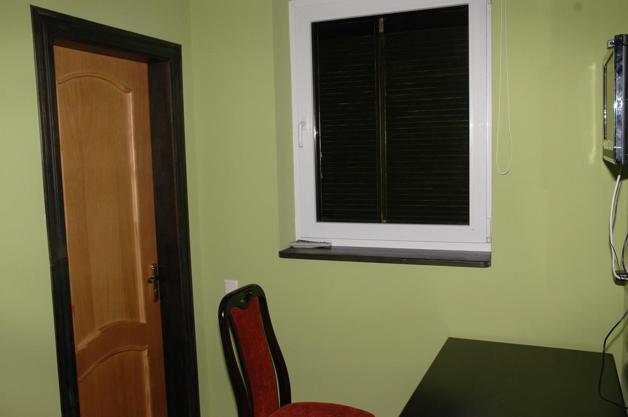 Guest House Lviv Kültér fotó