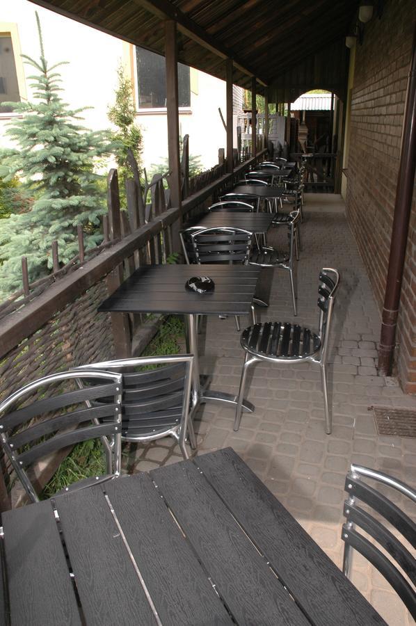 Guest House Lviv Kültér fotó