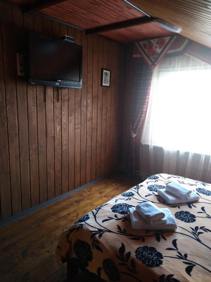 Guest House Lviv Kültér fotó