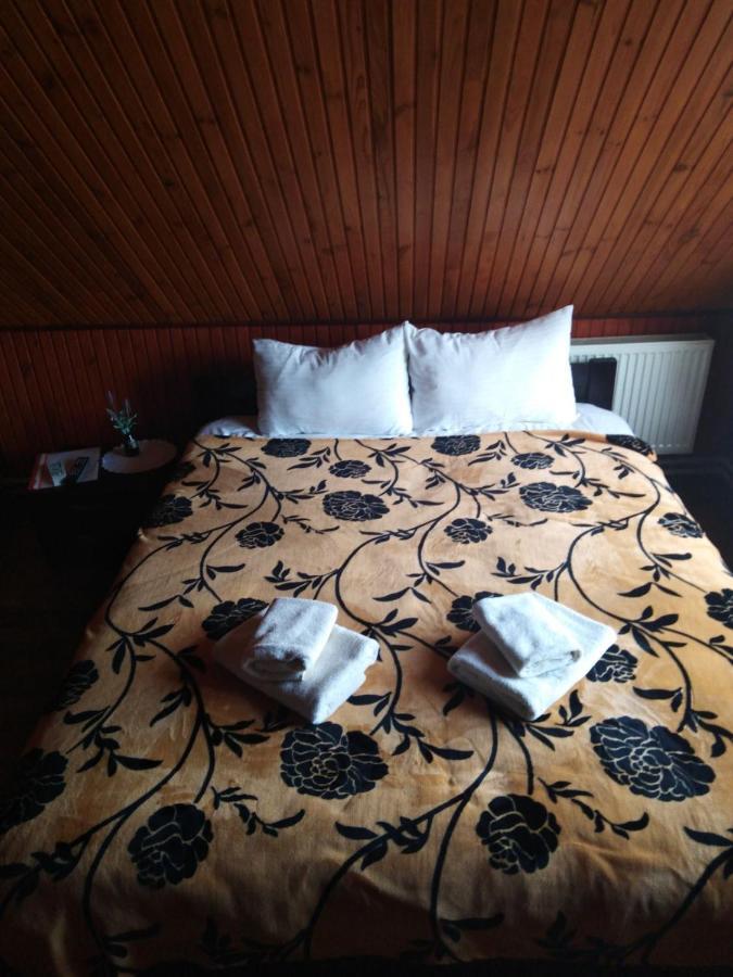 Guest House Lviv Kültér fotó